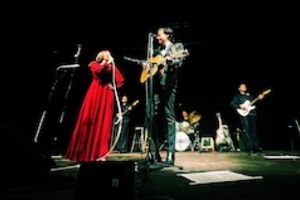 The Cashbags - One Hit at a Time