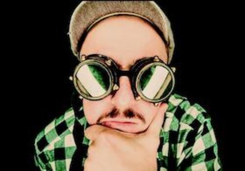 stefan-danziger-mit-mittel-und-wege