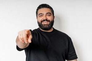 Comedyshow mit Serdar Karibik